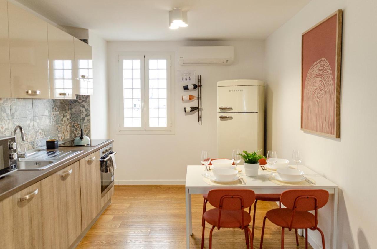 Apulialux Private 100Mq Rooftop Oasis W Jacuzzi Apartment Bari Exterior foto