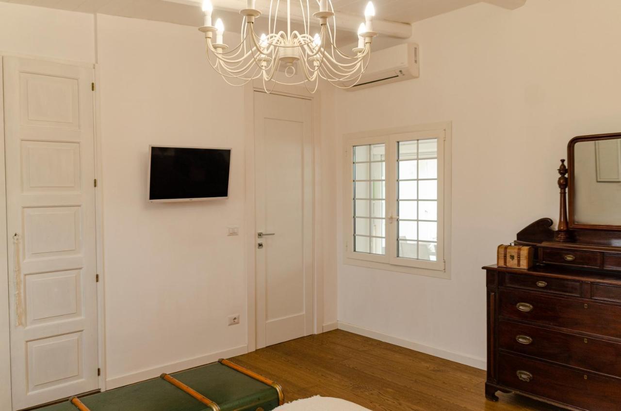 Apulialux Private 100Mq Rooftop Oasis W Jacuzzi Apartment Bari Exterior foto