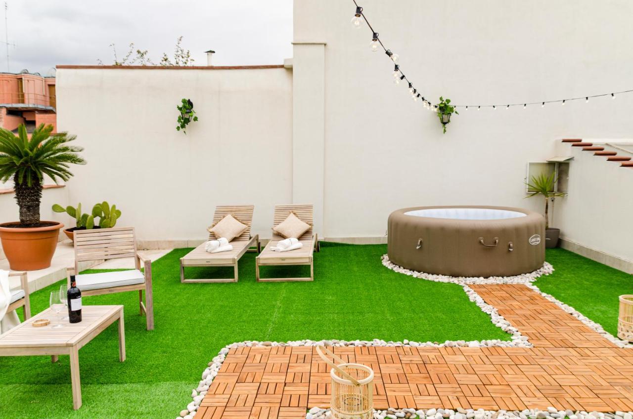 Apulialux Private 100Mq Rooftop Oasis W Jacuzzi Apartment Bari Exterior foto